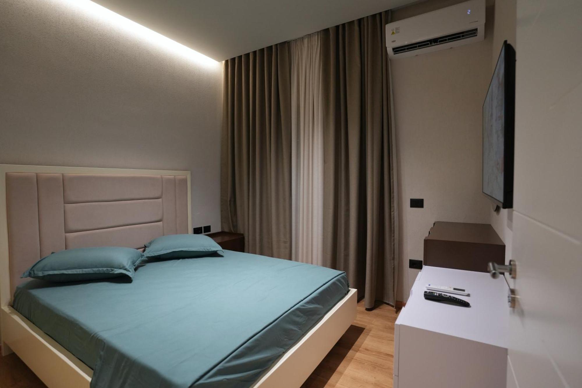 Rs Skendo Apartments Gjirokastër Buitenkant foto
